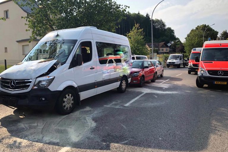 37161027 1772751292845558 6797471888420372480 N