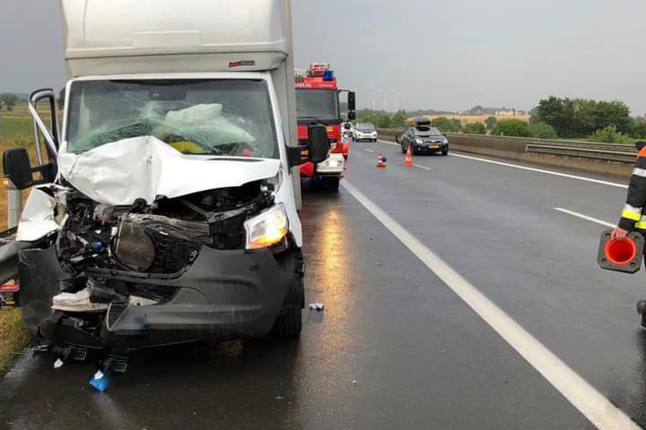 67417868 2342788132508535 7200388929441234944 N